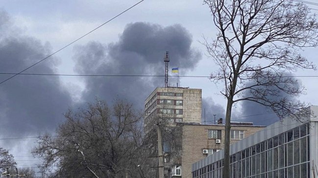Rusia da un ultimátum a fuerzas ucranianas para que abandonen Mariúpol mañana
