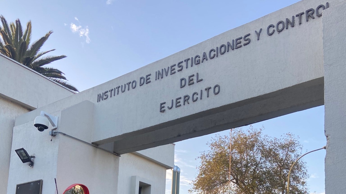 Delincuentes engañaron a personal del Ejército para robar 56 armas