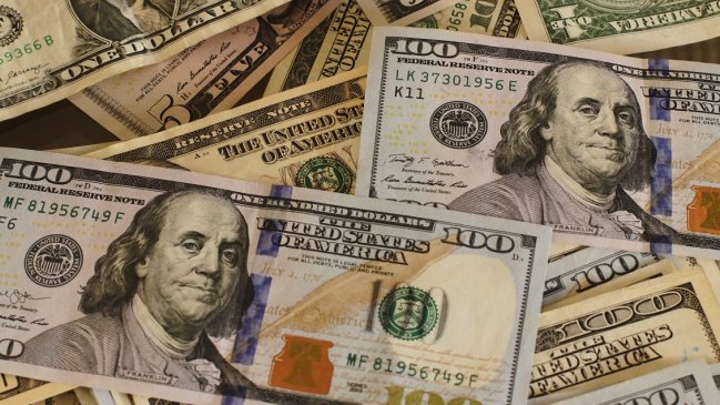 Cinco ex carabineros fueron condenados por apropiarse de 10 mil dólares