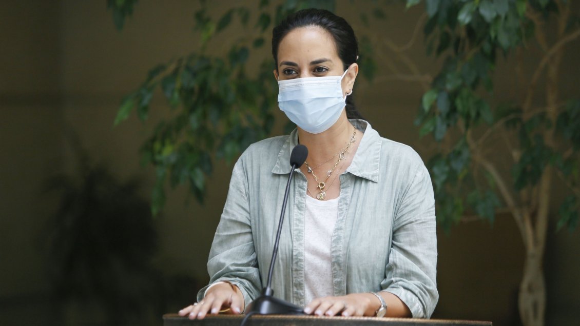 Senadora Núñez y el quinto retiro: 