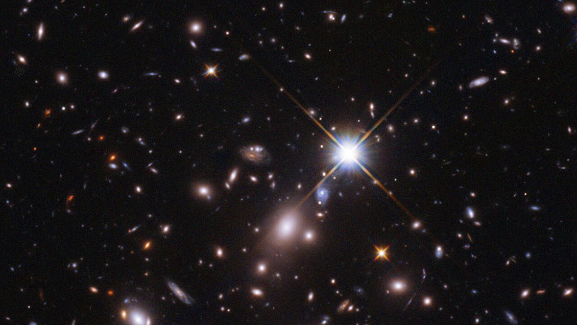 Telescopio Hubble descubre a Eärendel, la estrella más lejana jamás observada