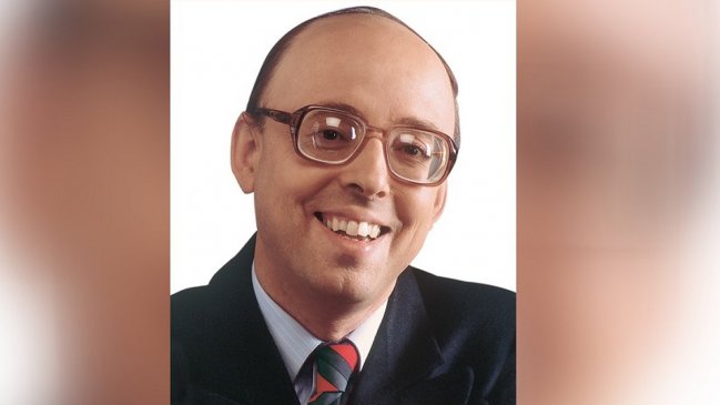 Convencionales de izquierda critican a la mesa tras minuto de silencio por Jaime Guzmán