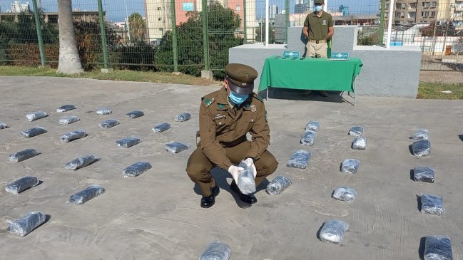 Carabineros descubrió millonario cargamento de droga en María Elena