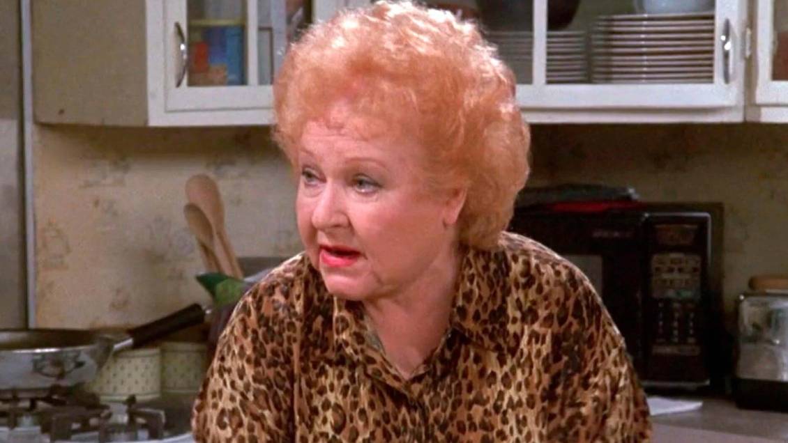 Murió Estelle Harris, la madre de George en 