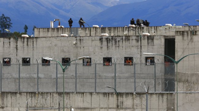 La crisis carcelaria de Ecuador suma nueva revuelta con 20 presos asesinados