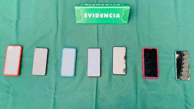 Carabineros detuvo a banda acusada de asaltar a mujeres y estudiantes en paraderos de Viña del Mar