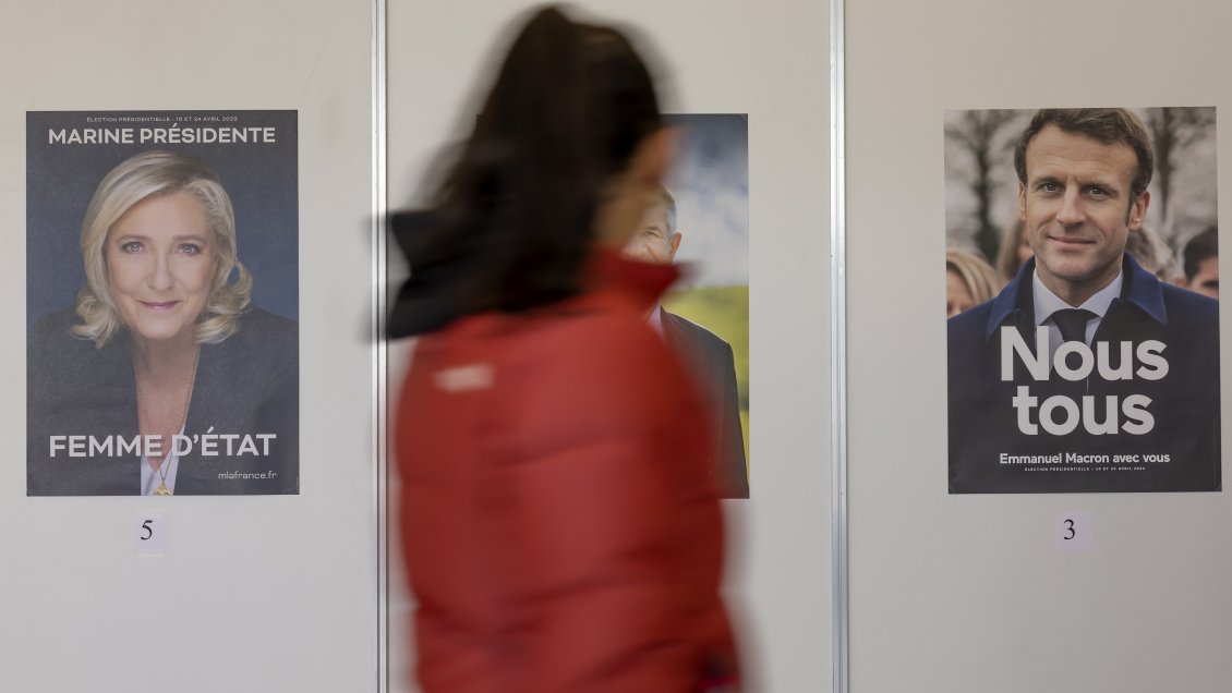 Macron y Le Pen pasan a segunda vuelta tras elecciones en Francia