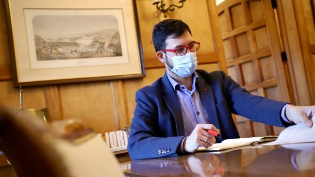 Gobernadores acusan estar imposibilitados para pedir competencias por falta de reglamento