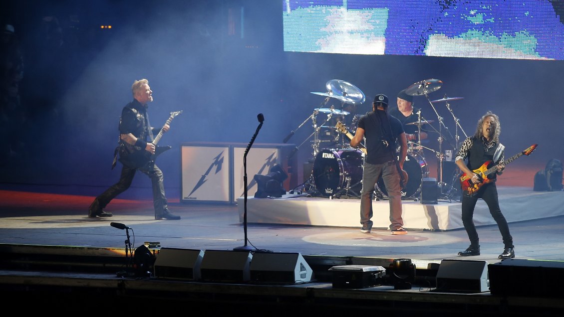 Si Metallica no usa el Estadio Nacional, 