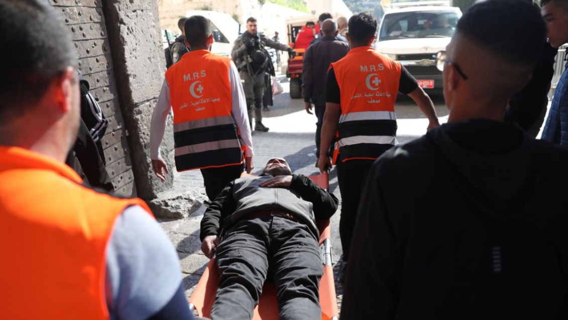 La creciente violencia entre israelíes y palestinos se extendió a Jerusalén