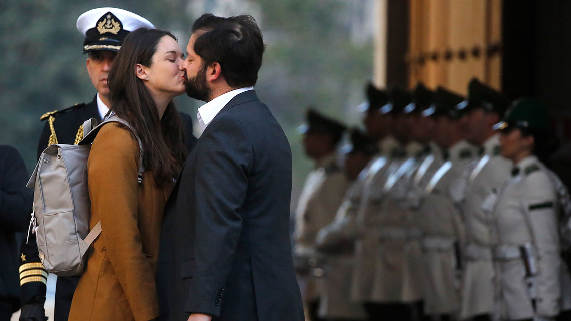 Karamanos bromea sobre su vida con Boric: 