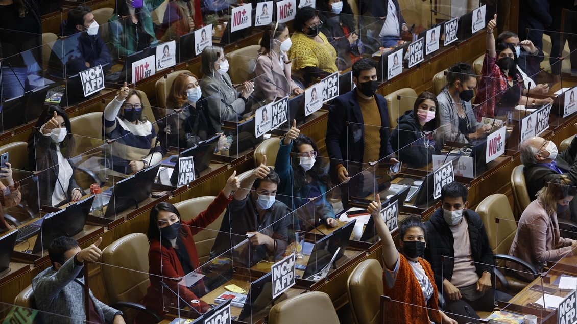 Frustrado quinto retiro: Oficialismo se propone 