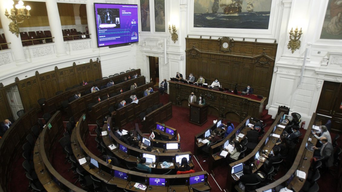 Archi se reunió con la Convención para manifestar su preocupación por la libertad de las radios en la nueva Constitución