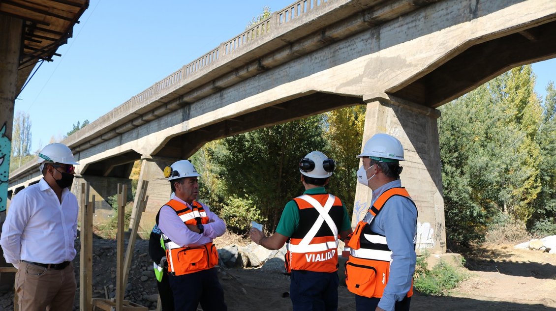 Quillón: Obras sobre puente que une a la comuna con Ruta 5 Sur tienen 45% de avance