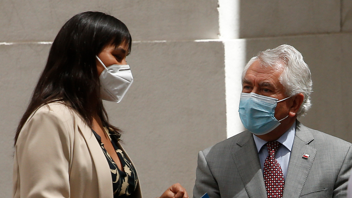 Enrique Paris: A Izkia Siches 