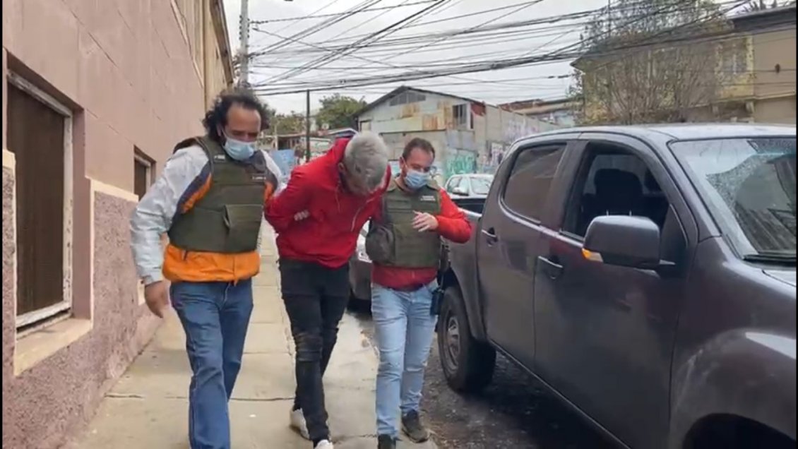 OS-9 detuvo a presunto autor de homicidio ocurrido a bordo de una micro en Valparaíso