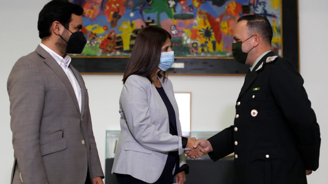 Presidente Boric designó a coronel Sebastián Urra como director nacional de Gendarmería