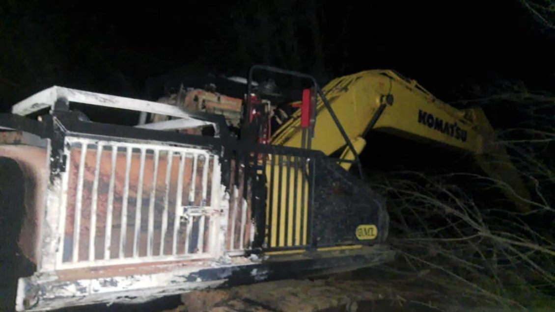 Nuevo ataque incendiario en La Araucanía: Cuatro máquinas forestales y un camión destruidos