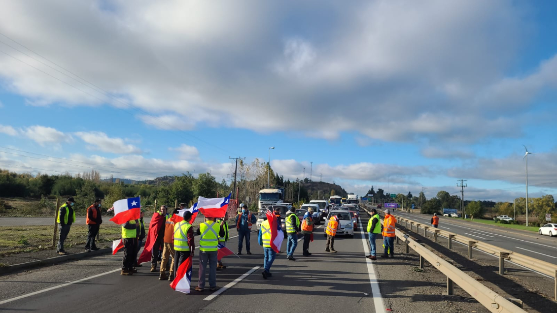 Tras últimos ataques, contratistas forestales se paralizan y cortan las rutas