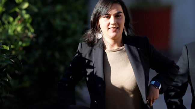 Ministra Siches: Pretendemos dar mayores herramientas a policías para combatir bandas organizadas