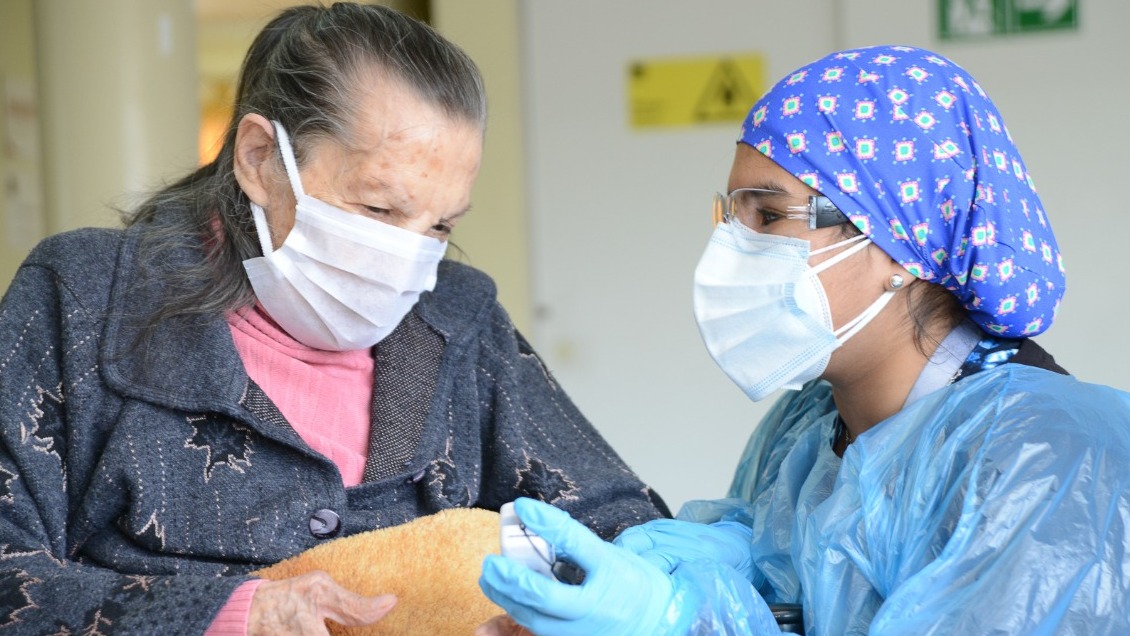 Día de la Madre: Fundación Las Rosas relata el olvido que viven 9 de 10 de sus residentes