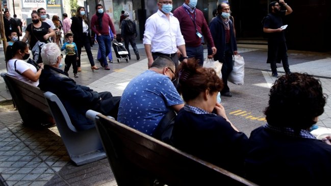 INE: Ocupación informal llegó a 27,3% durante el trimestre enero-marzo