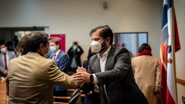 Boric por propuesta de Cubillos de acortar periodo presidencial: No vine a aferrarme al poder