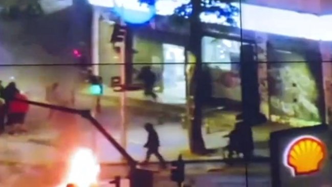 Saqueos e incidentes en inmediaciones de la ex Posta Central