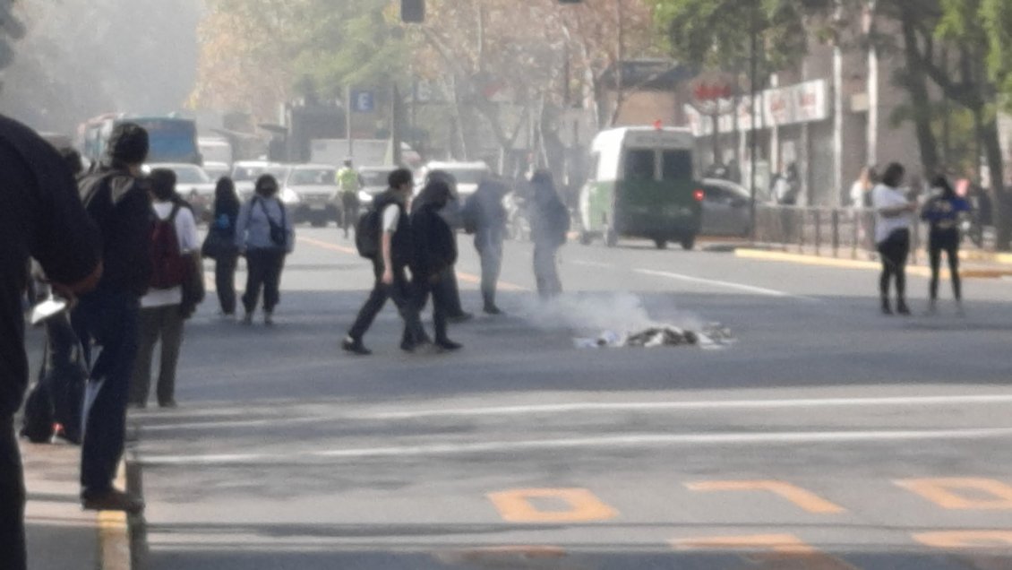 Protesta mantiene interrumpido el tránsito en Providencia