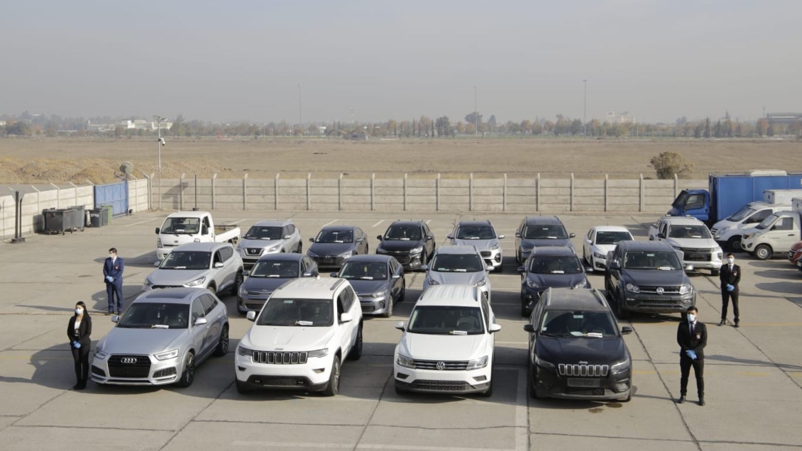 PDI desarticuló a banda dedicada a la venta de autos robados en portonazos y encerronas