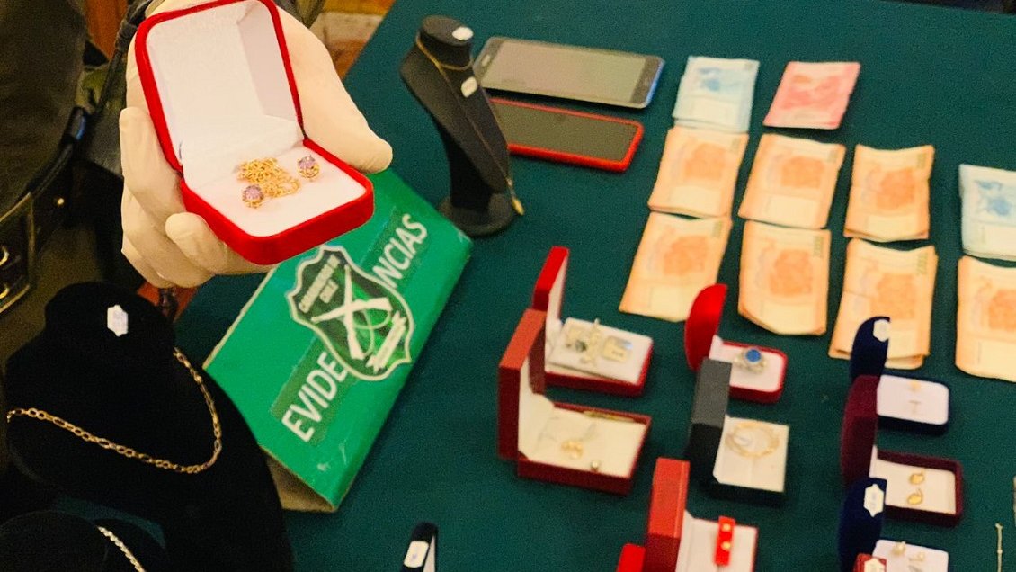 Dos hombres fueron detenidos por robo con violencia en joyería de La Serena