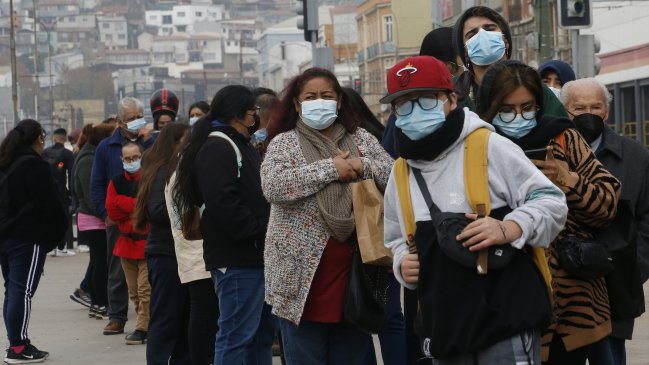 Chile ya entró en la quinta ola de Covid-19, según grupo epidemiológico matemático de la Usach
