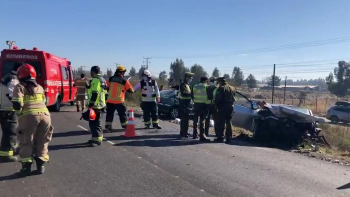 Choque frontal dejó cuatro fallecidos y dos lesionados en Peralillo