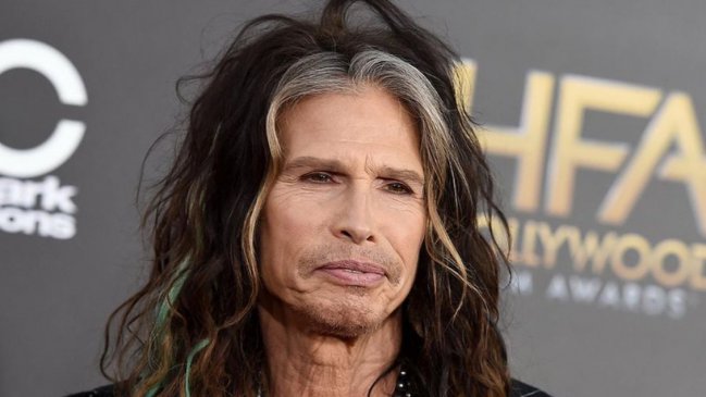 Steven Tyler de Aerosmith fue internado en un centro de rehabilitación