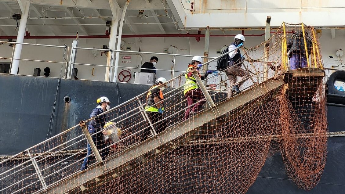 12 tripulantes de barco que atracó en Coquimbo fueron aislados por brote de Covid-19