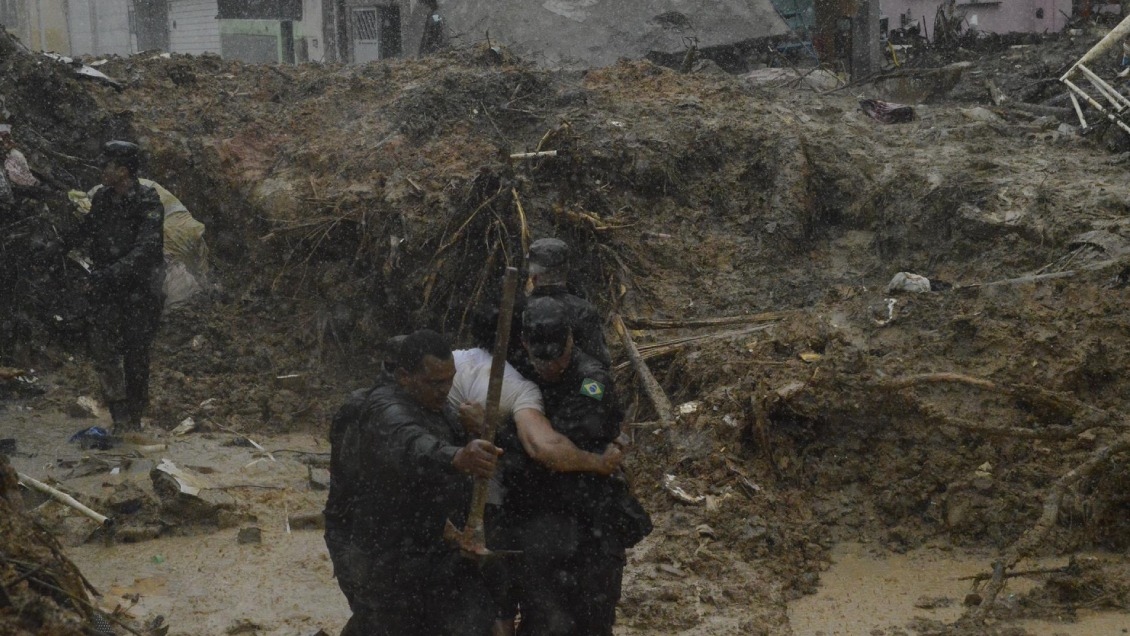 Catástrofe en el noreste de Brasil: Aumentan a 84 los muertos por las lluvias