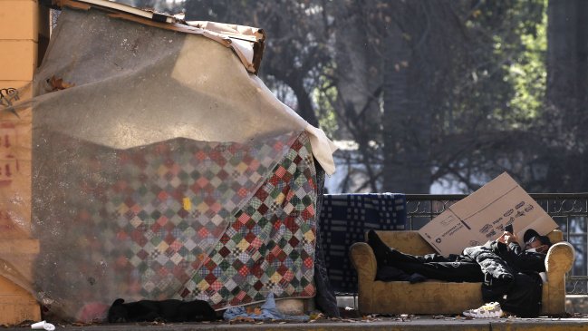 Gobierno activó Código Azul en comunas de las regiones de Valparaíso y Metropolitana