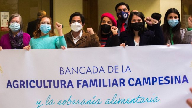 Diputados de centroizquierda presentan 