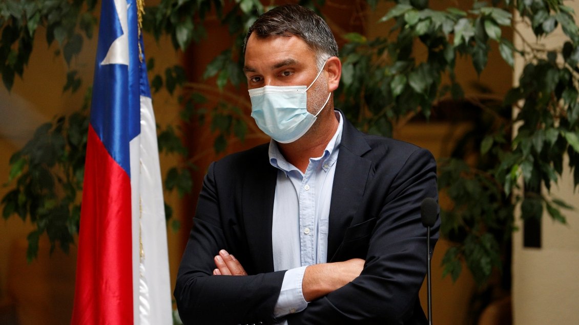 Macaya por cuenta pública: De los simbolismos hay que pasar al contenido