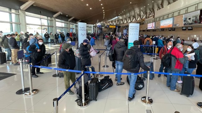 Gobierno acelerará trámites de homologación de vacunas para extranjeros que llegan al país