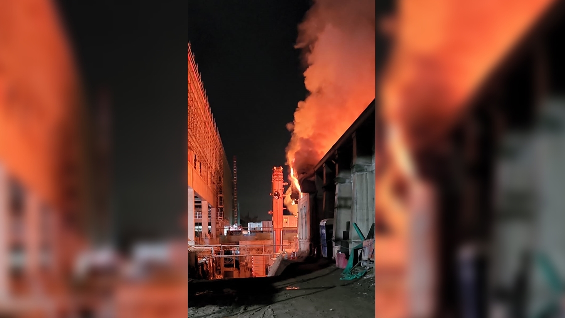 Bomberos controló incendio en un ala del Hospital del Salvador