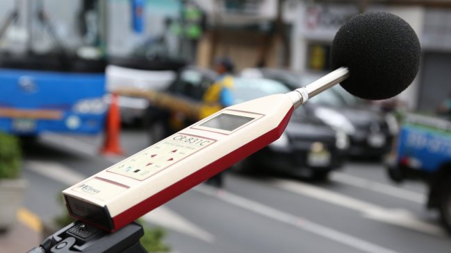 Vitacura elevó hasta 287 mil pesos multa máxima por ruidos molestos