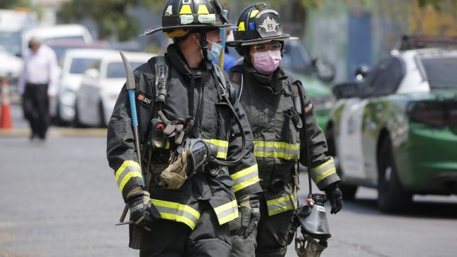 Incendio consumió seis viviendas en callejón Janequeo de Concepción
