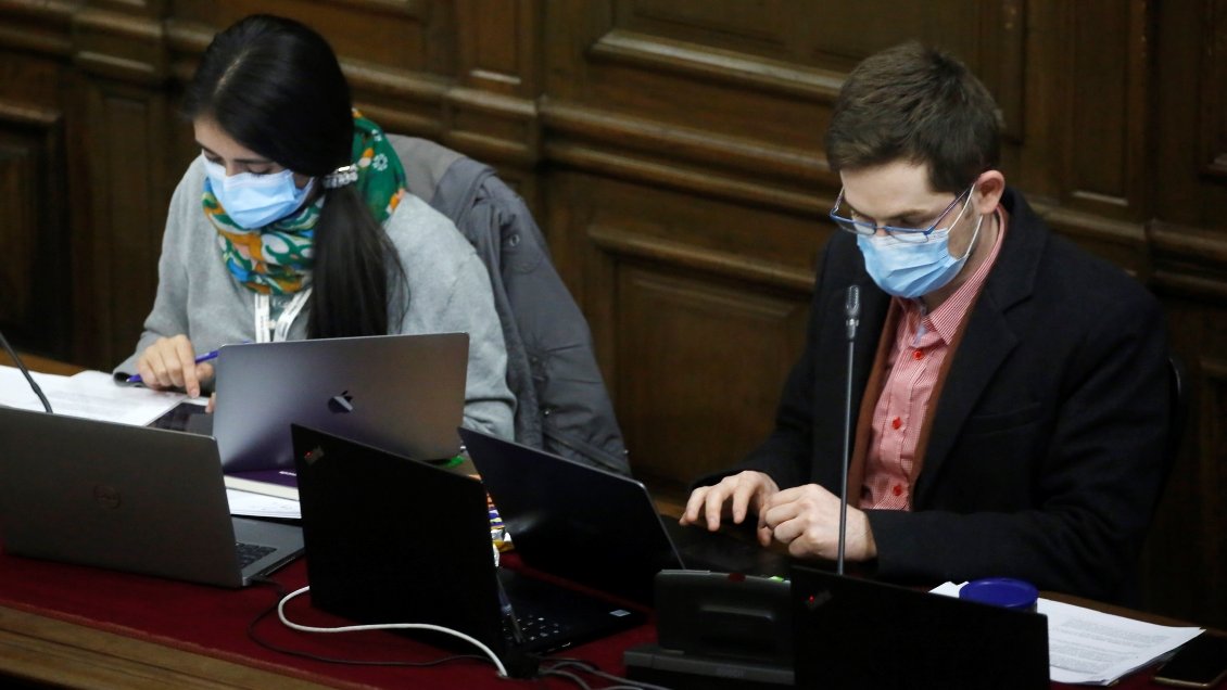 Mesa de la Convención da por cerrado impasse con ex Presidentes y se centra en acto de cierre