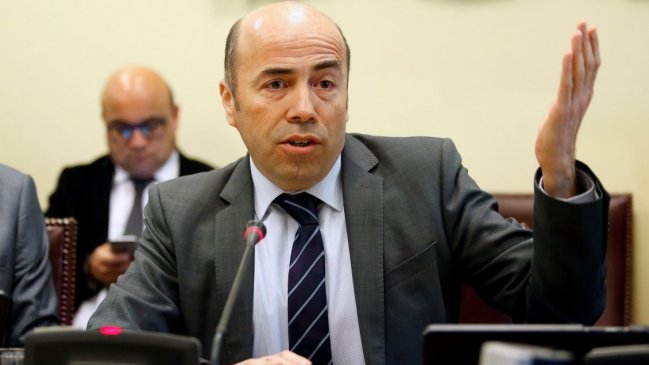 Contralor Bermúdez no asistirá a ceremonia de cierre de la Convención Constitucional