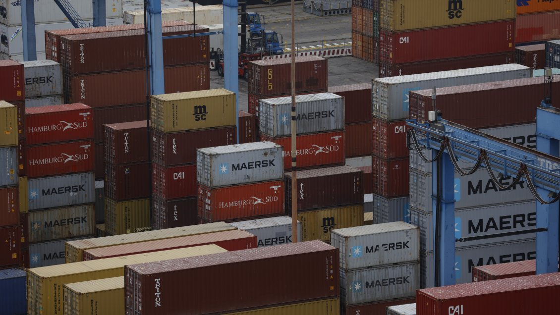 China supera a EE.UU. como principal destino de exportaciones andinas en 2021