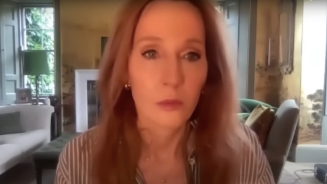 Comediantes tendieron pesada broma a JK Rowling: Se hicieron pasar por el presidente de Ucrania