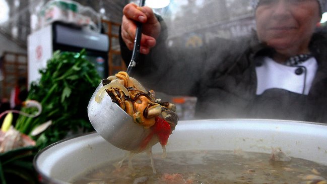 Este jueves parte nueva versión de Feria de Cazuelas y Caldillos en Curicó