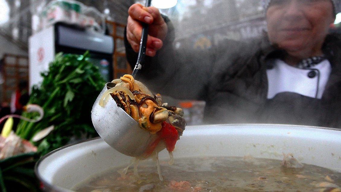 Este jueves parte nueva versión de Feria de Cazuelas y Caldillos en Curicó