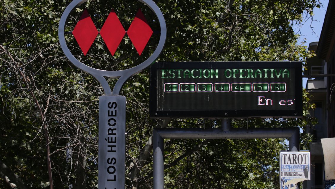 Metro abrirá sus puertas más temprano los sábados